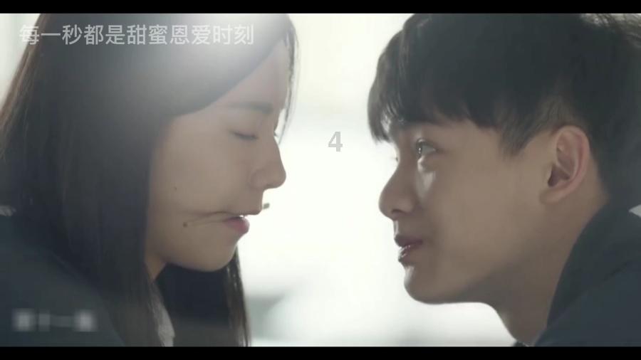 男生说咱俩晚上开个视频怎么回复？
